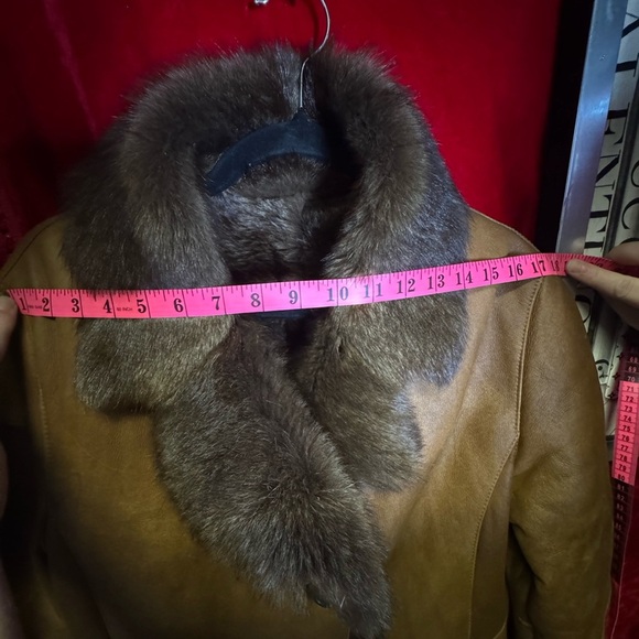 One of A Kind Handmade Shearling Leather Gorgeous Coat - Picture 7 of 10